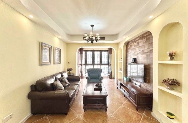 国兴北岸江山(东区)2室2厅84.98㎡118万二手房图片