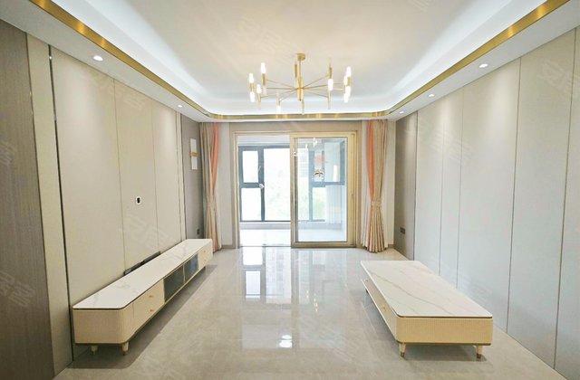 苏州湾天铂4室2厅129㎡269万二手房图片