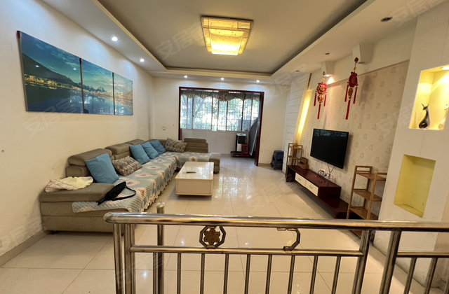 一品台A区3室2厅130㎡41.8万二手房图片