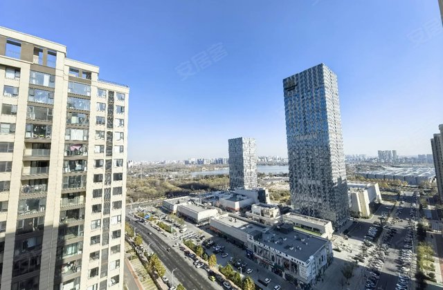 珍宝岛雍景和府3室2厅130㎡90万二手房图片