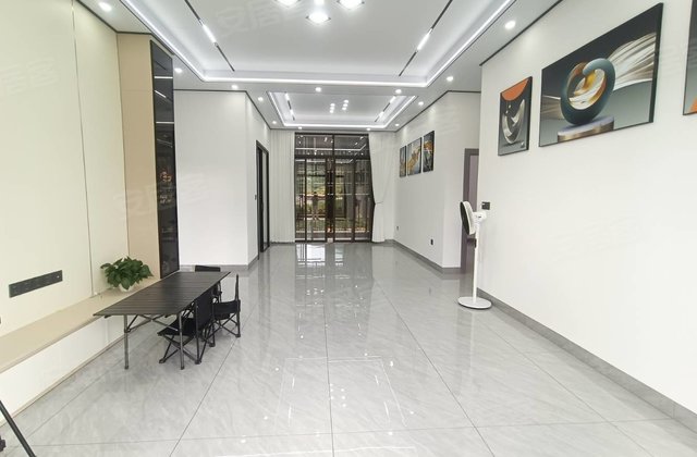 万象维也纳4室2厅128㎡69万二手房图片