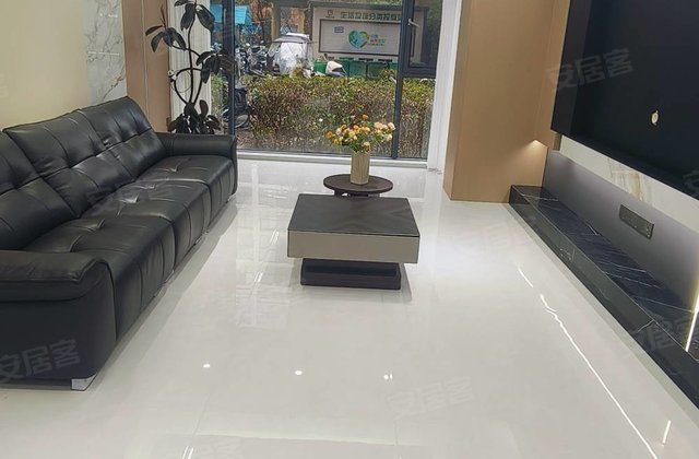 长泰国际公寓3室2厅137㎡78万二手房图片