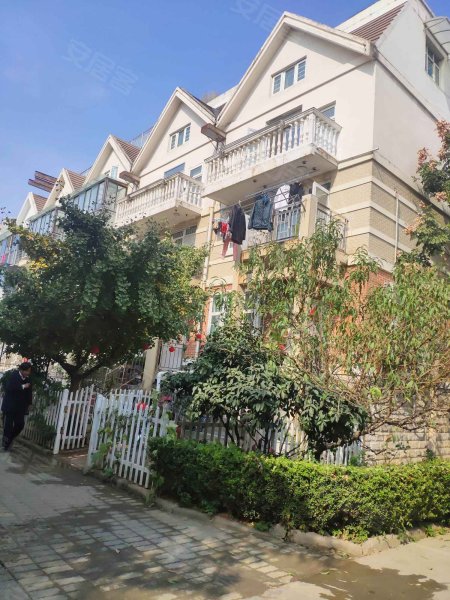 一栋洋房(泉山)