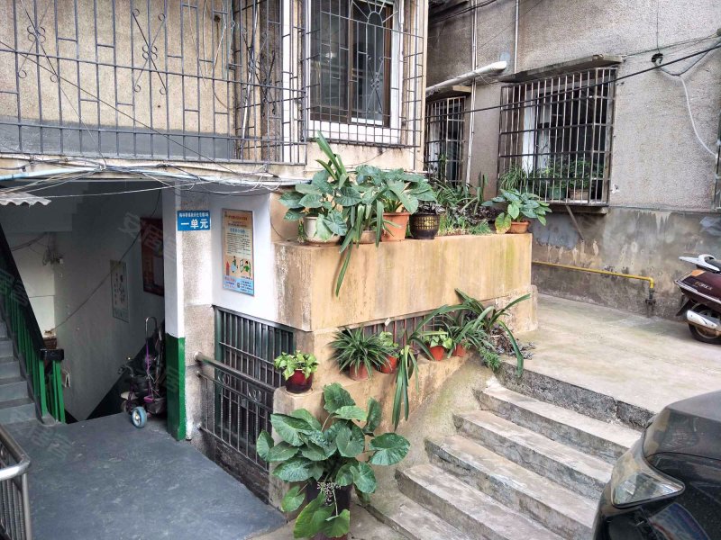 梅林桥镇政府住宅楼