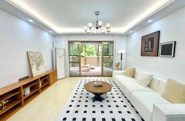 江北人气社区~华辉铭铸双露台 精美装修南北通透 拎包入住