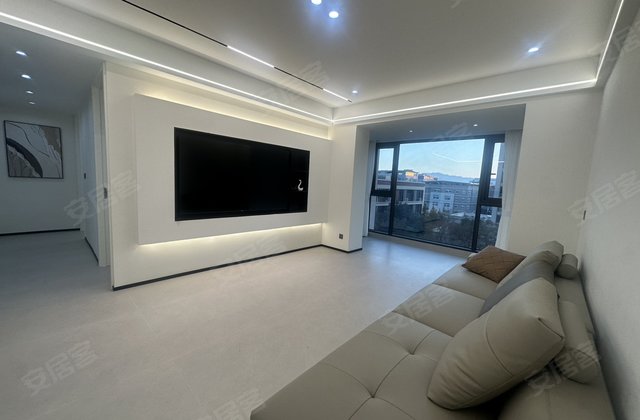 德信铂瑞湾(东区)4室2厅142㎡210万二手房图片