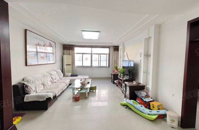 香港公寓3室2厅124㎡39.8万二手房图片