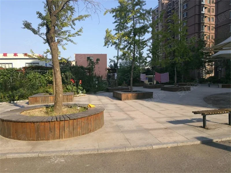 青岛房产网>青岛二手房>黄岛二手房>香江路二手房>贵府花园>