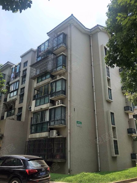 新天地荻泾花园(公寓住宅) 