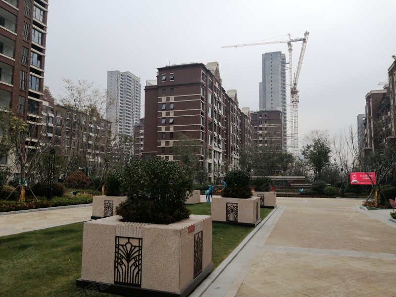 华地翡翠公园,丹阳路,近广州路-菏泽华地翡翠公园二手房,租房,房价