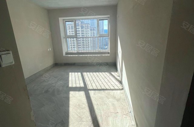 铂悦山夏花园3室2厅2卫143.11㎡南北113.9万