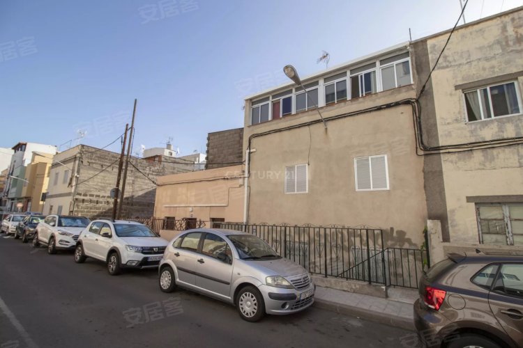 西班牙约¥50万SpainSanta Cruz de TenerifeApartment出售二手房公寓图片