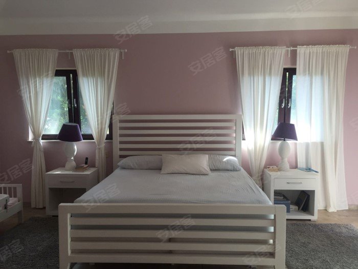 多米尼加约¥320万索苏阿的四间卧室的别墅二手房公寓图片