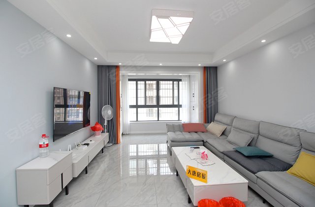 国栋南园贰号2室2厅89㎡122万二手房图片