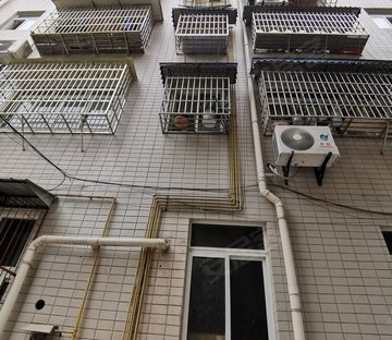 富丽小城