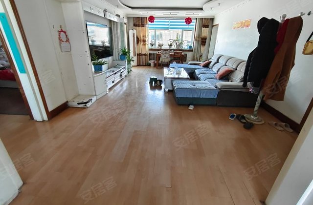 党校家属楼3室2厅139.5㎡30万二手房图片