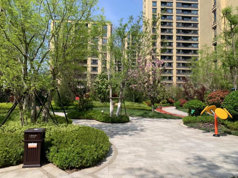 历城绿城玉兰花园诚园