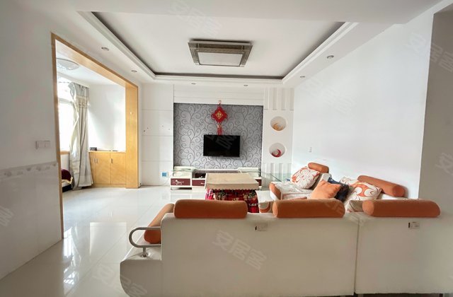 世纪花苑3室2厅120㎡31.8万二手房图片