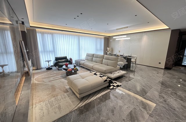 弘洋凡尔赛花园3室2厅121㎡95万二手房图片