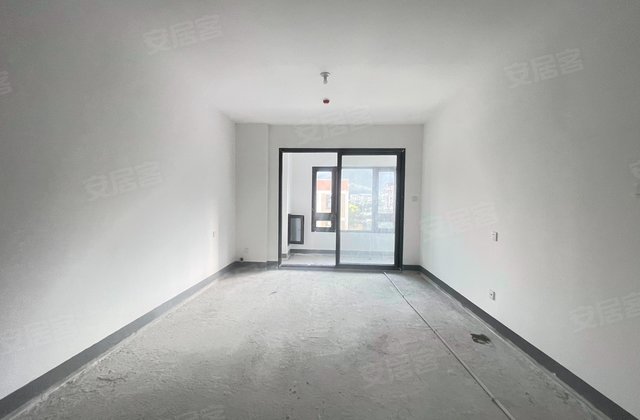 中骏雍璟府4室2厅132㎡75万二手房图片