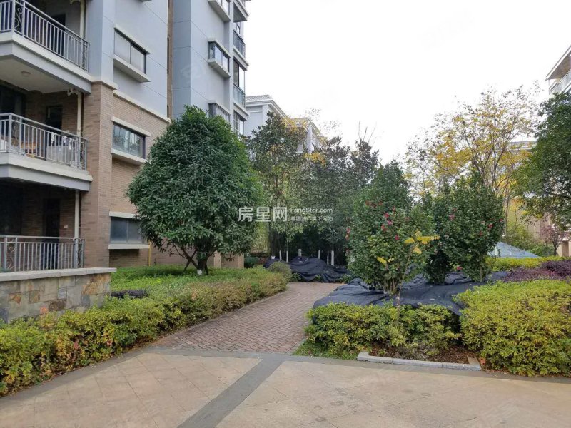 白龙潭俊园淏园