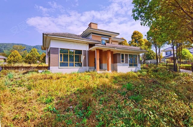 腾冲国际高尔夫旅游度假村