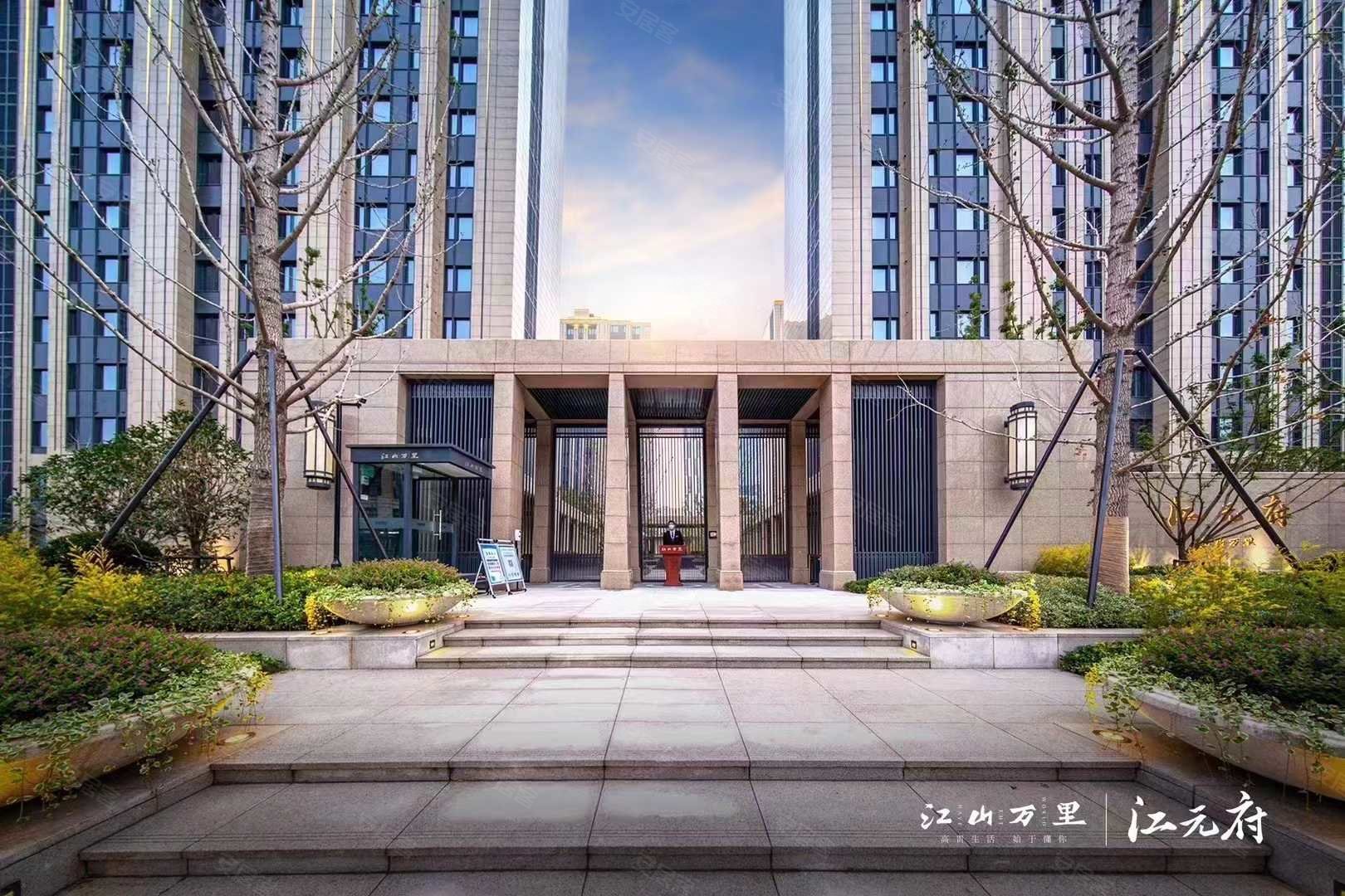 江元府4室2厅2卫155.62㎡南696万