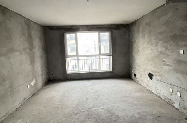 圣地雅阁3室2厅139.8㎡78.9万二手房图片