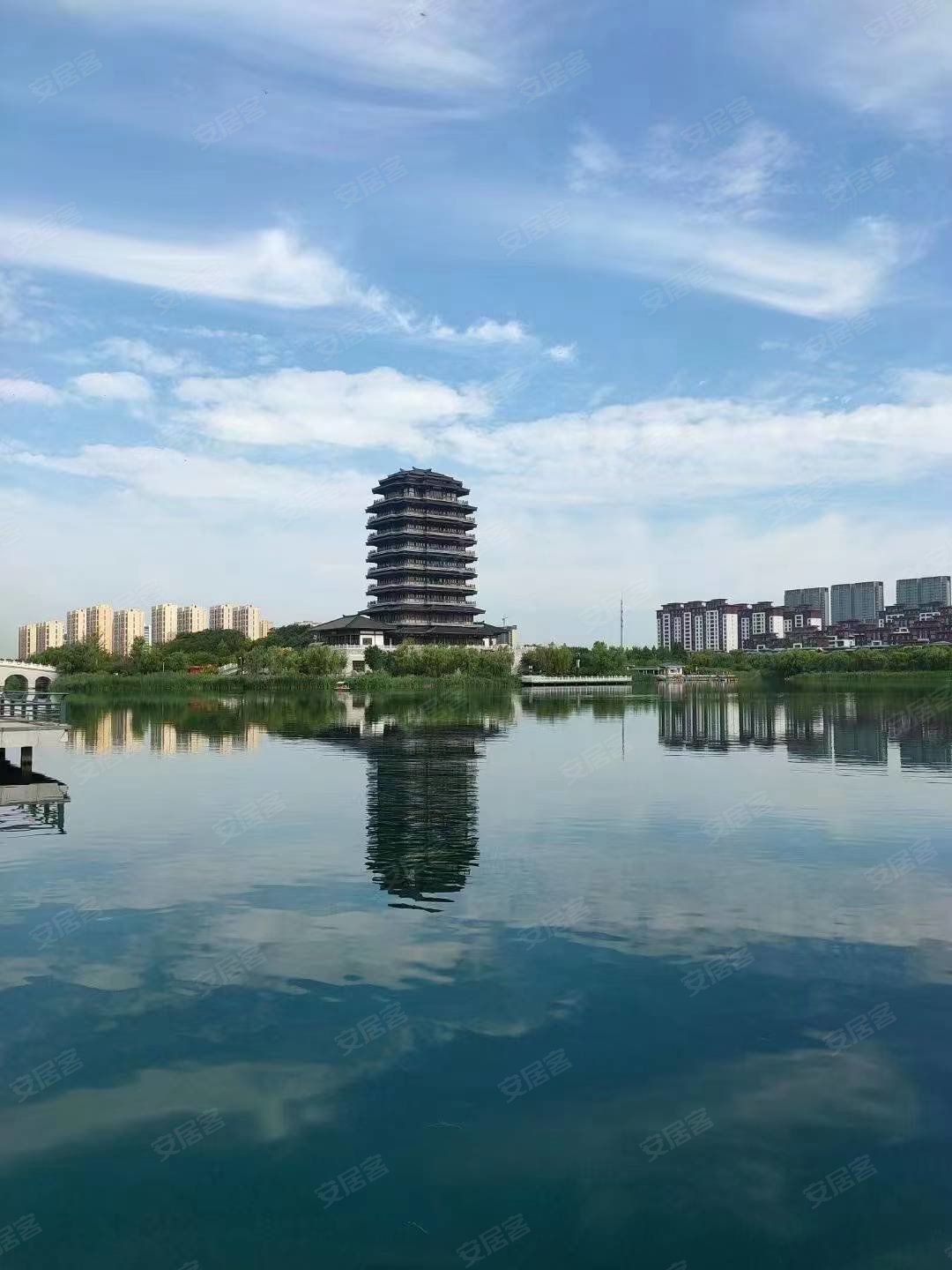 祥瑞园  的楼层,直接不沿街不靠路单价不过万带着储藏室价可谈