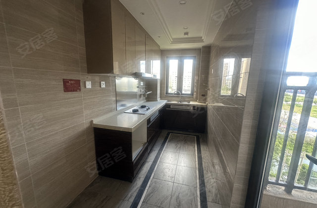 恒大悦澜湾3室2厅118.81㎡195万二手房图片