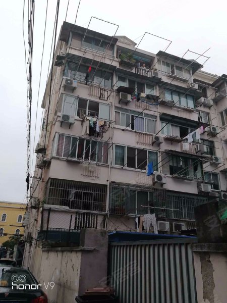 浦三路732弄小区 