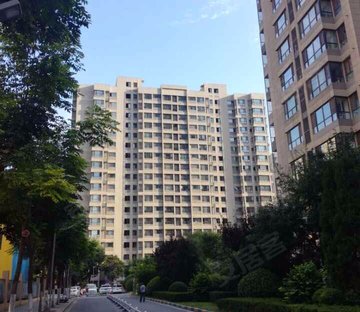 华远君城(西区) 满五 正规商品房 大两居 商业配套成熟