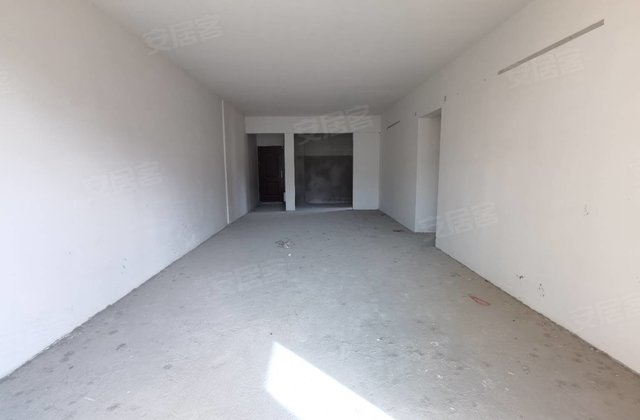 盛景豪庭4室2厅135.59㎡120万二手房图片