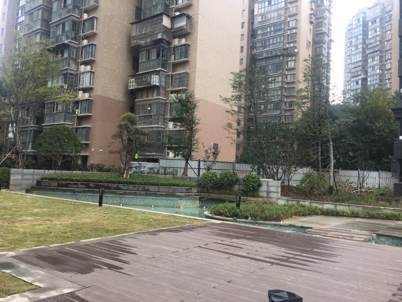 恩瑞御西湖,金星中路168号