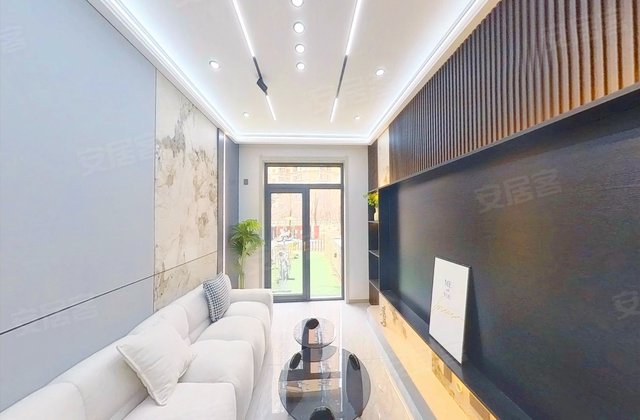 漫步巴黎2室1厅71.64㎡79.5万二手房图片
