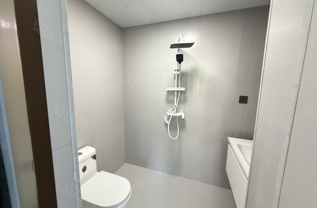 滨江西路人民银行宿舍5室2厅167㎡65万二手房图片