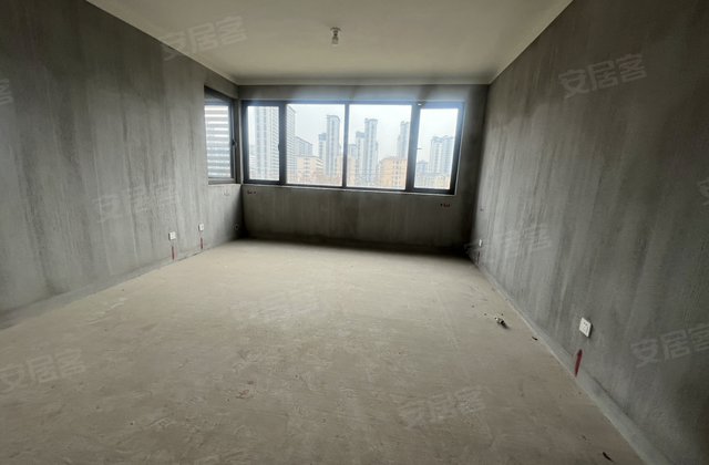 张村雅苑3室2厅117㎡72万二手房图片