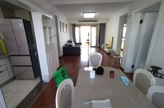 万达华府(西区)