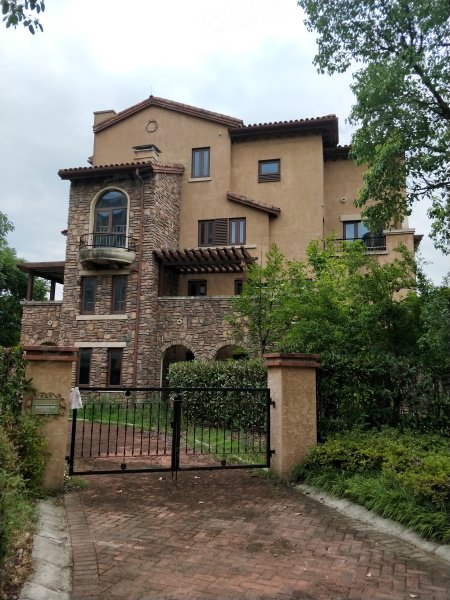 普罗旺斯(别墅)