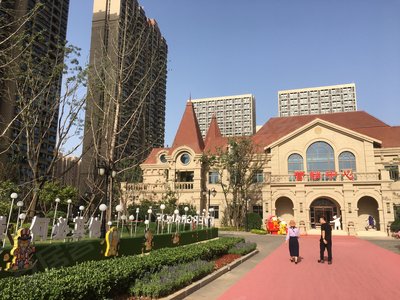 恒大滨河左岸商住楼