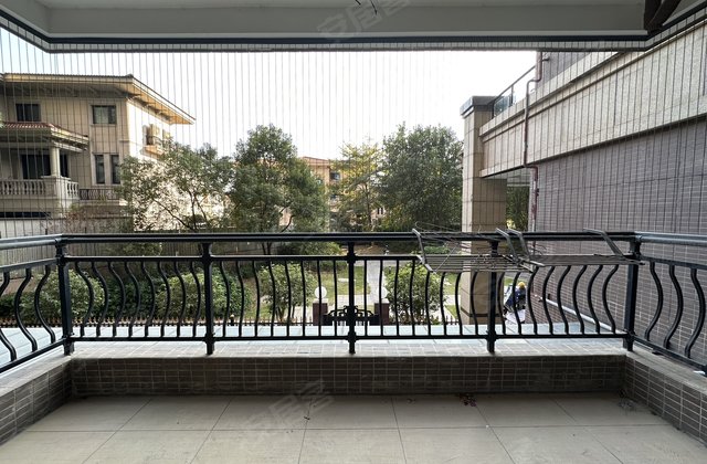 揭阳碧桂园4室2厅145㎡84万二手房图片