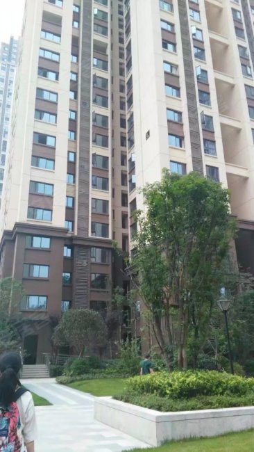 锦江国际花园3室2厅1卫