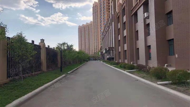 群力新城省公务员小区