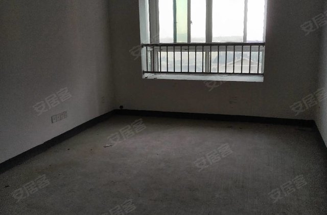 隆银家园A区3室2厅86.3㎡28.8万二手房图片