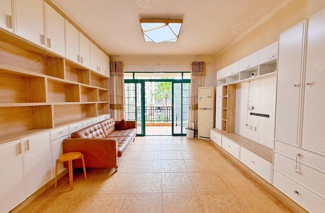 星河湾一期(朗心园)3室2厅124.1㎡300万二手房图片