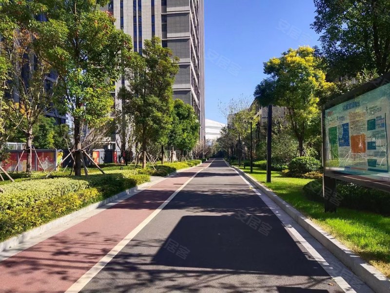 郑地美景紫华城