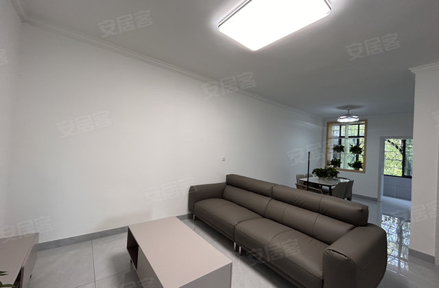 滨江锦苑3室2厅104㎡45.8万二手房图片