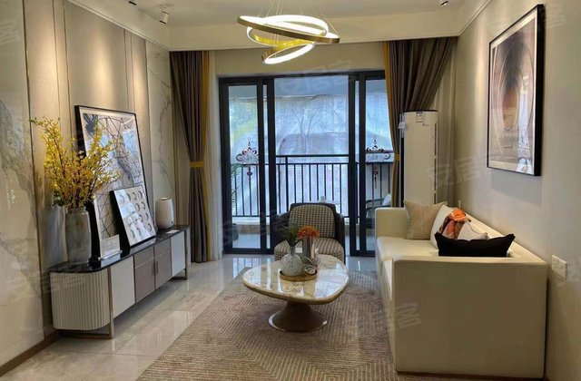 麻章高铁新城 奥园悦时代 双阳台花园洋房 带附属 出门方便