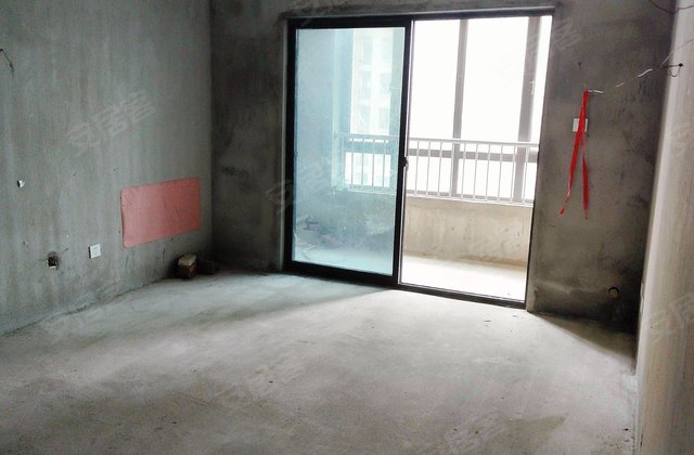 岚璟苑(南区)3室1厅119㎡77万二手房图片