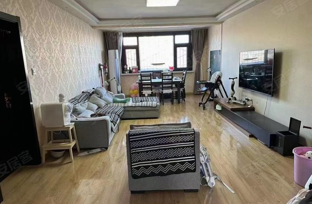 滨河家园3室2厅120㎡61万二手房图片